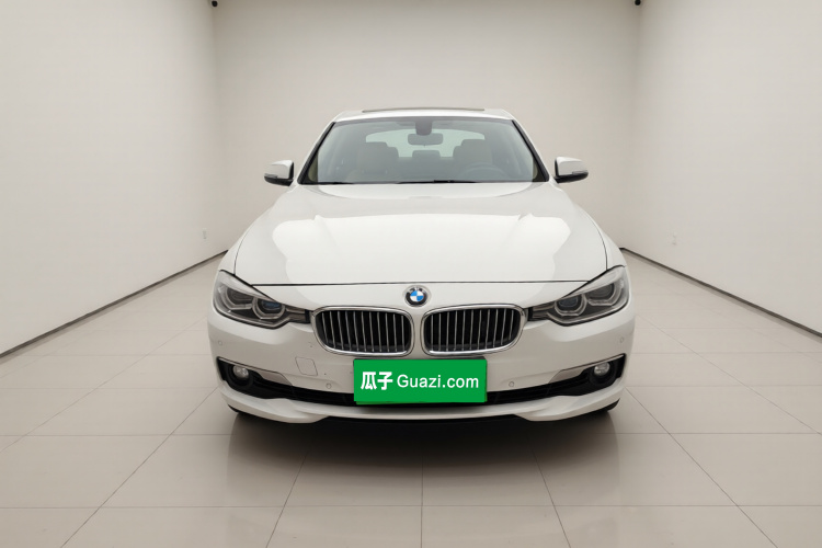 宝马3系 2019款 320Li 时尚型车身外观2