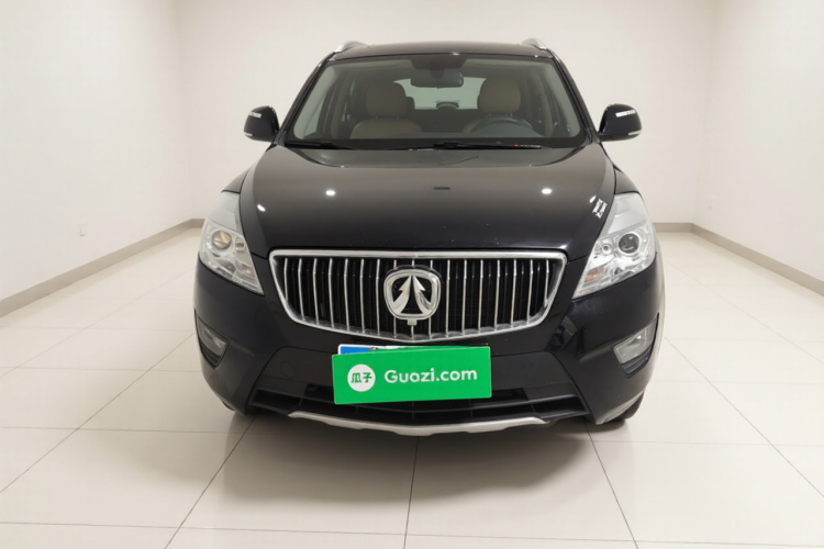 北汽威旺S50 2016款 1.5T 手动欢动精英型车身外观2