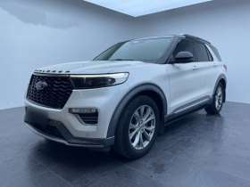 福特 探险者 2020款 EcoBoost 285 后驱风尚版 7座