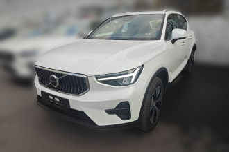 沃尔沃XC40 2025款 B3 智远豪华版