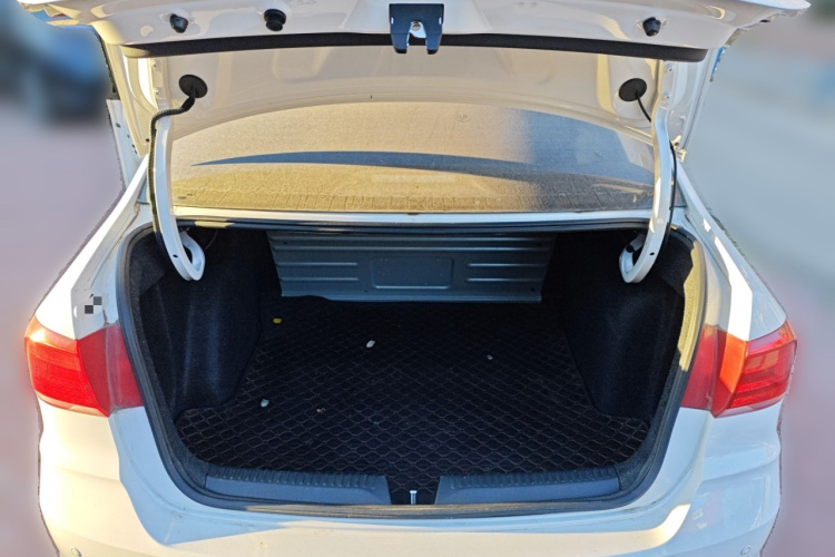 大众 桑塔纳 2019款 1.5L 自动风尚版 国VI中控内饰23