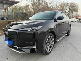 长安UNI-K 2021款 2.0T 全轮驱动尊贵型