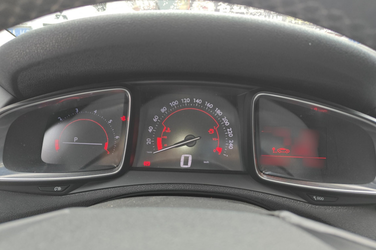 DS 5LS 2014款 1.8L 自动舒适版VTi140局部细节14