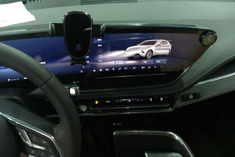 别克E5 2025款 620KM尊享版中控内饰7002