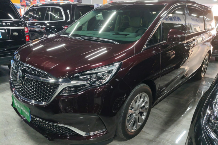 别克GL8 2022款 Avenir艾维亚 七座亲礼版车身外观1
