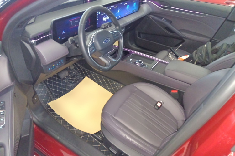 福特 蒙迪欧 2025款 2.0T EcoBoost 至尊型局部细节19