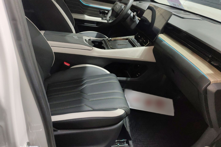 捷途山海L6 2024款 1.5TD DHT MAX局部细节41