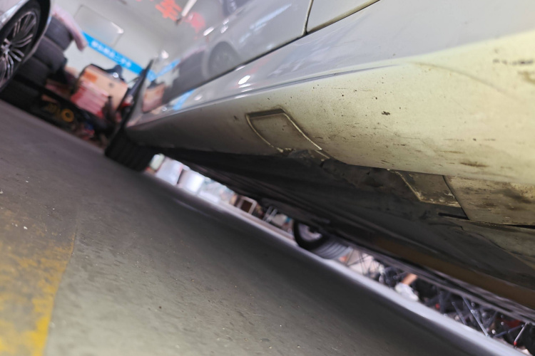 奔驰CLS 2020款 CLS 300 动感型机舱底盘29