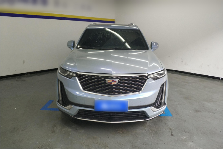 凯迪拉克XT6 2020款 28T 七座四驱风尚型车身外观2