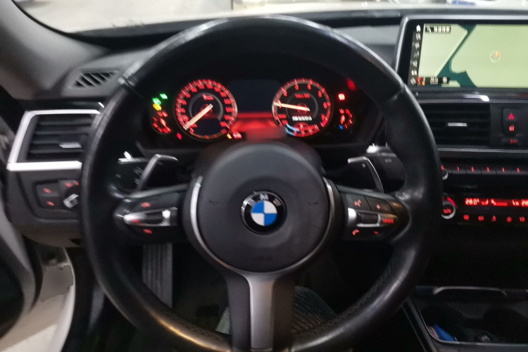 宝马3系GT 2018款 320i 时尚型局部细节13