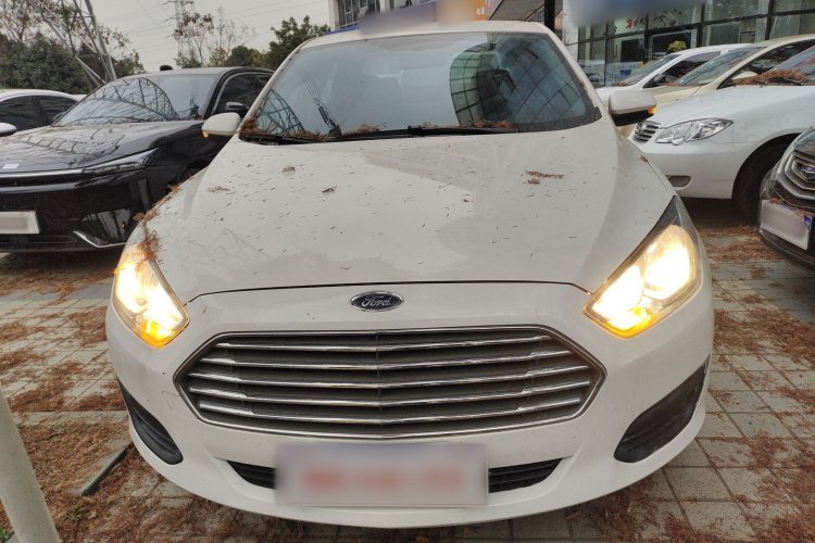 福特 福睿斯 2019款 改款 1.5L 手动质享型（胎压监测） 国VI车身外观6001