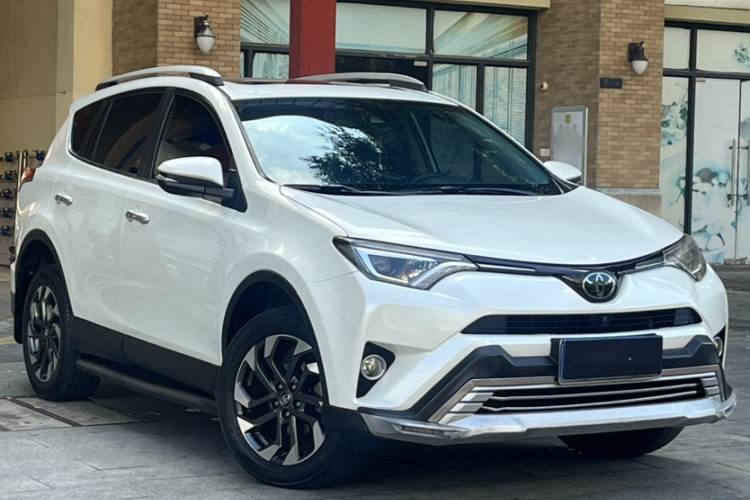 丰田 RAV4荣放 2018款 2.5L 自动四驱精英i版车身外观6010