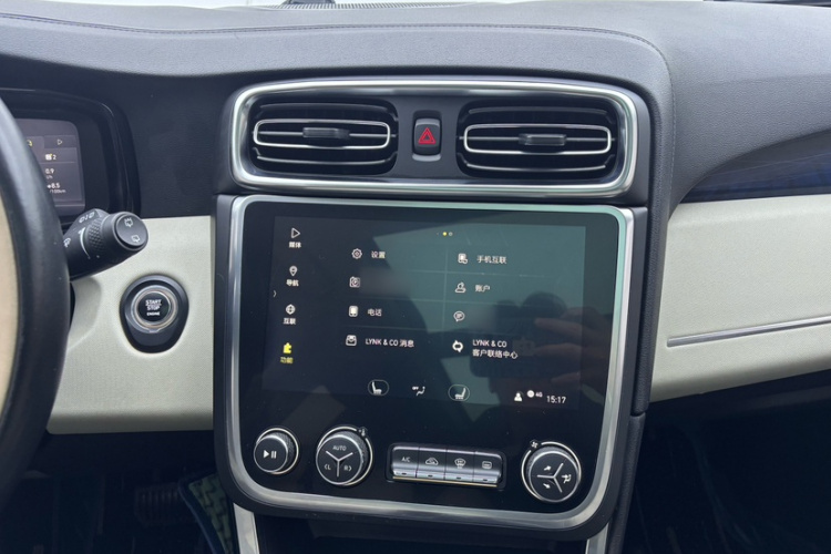 领克01 2017款 2.0T 两驱耀Pro版局部细节16