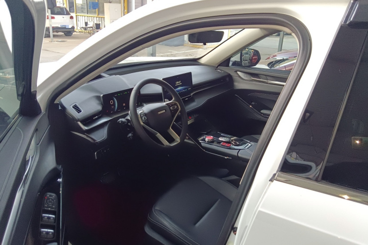 哈弗H6 2021款 第三代 2.0T 自动两驱Max中控内饰19