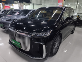 岚图汽车 岚图梦想家 2025款 PHEV 四驱旗舰鲲鹏版