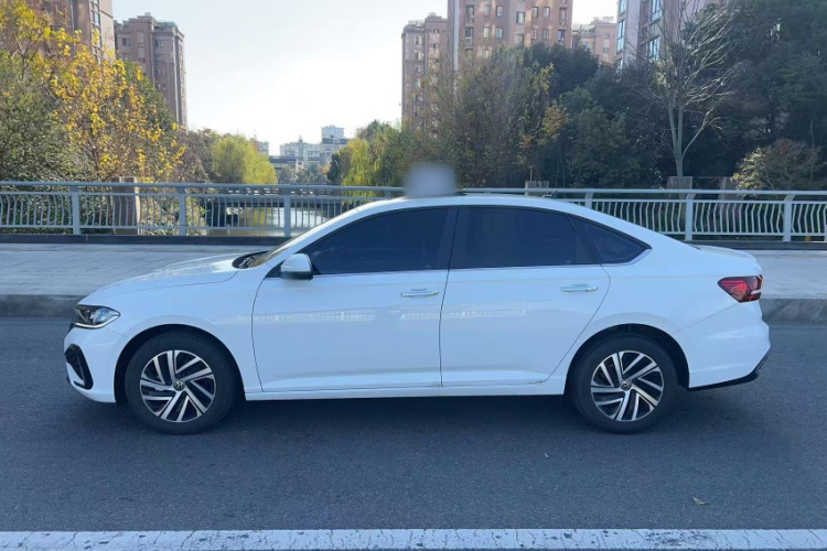 大众 朗逸 2024款 1.5L 自动星空五百万版车身外观6005