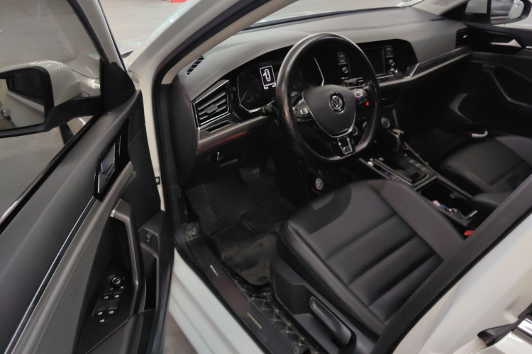 大众 速腾 2020款 280TSI DSG舒适型 国VI中控内饰7003