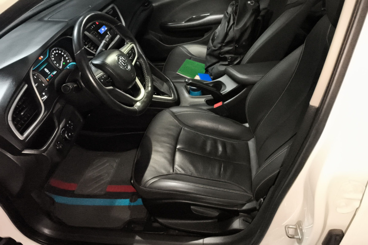 别克 英朗 2018款 18T 自动精英型中控内饰19