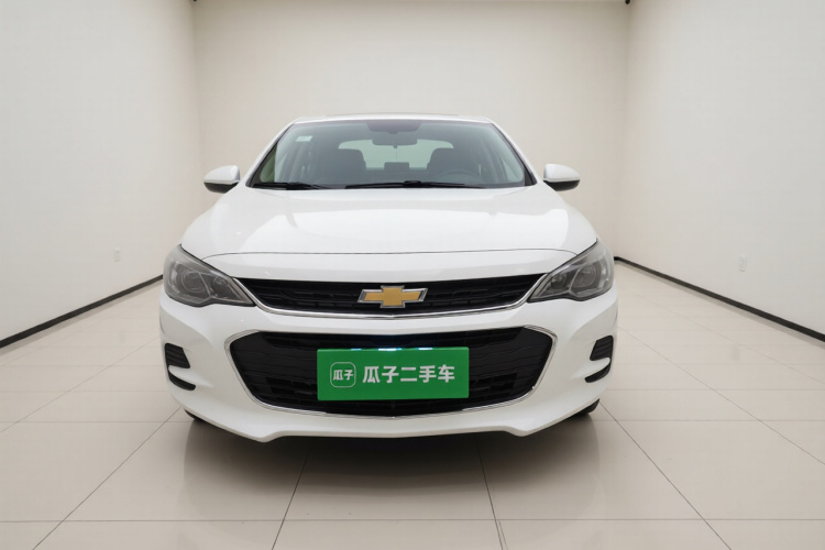 雪佛兰 科沃兹 2018款 320 自动欣享天窗版车身外观2