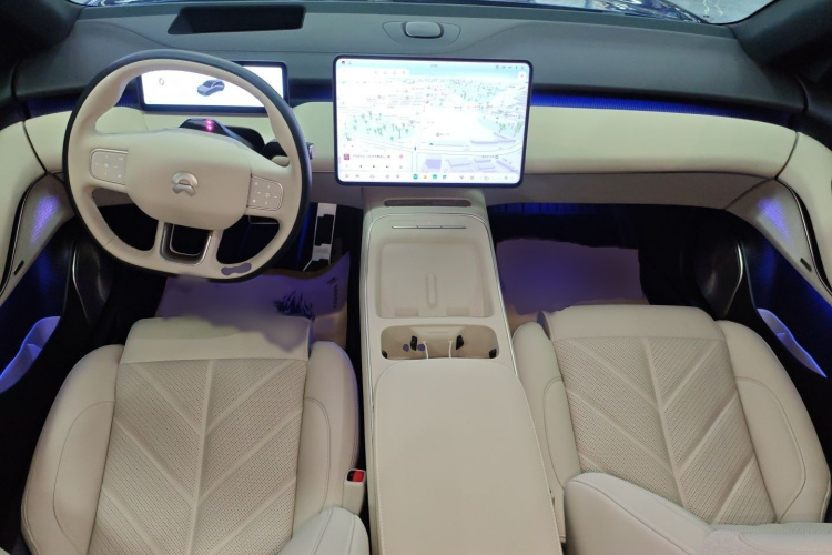 蔚来ET5T 2025款 75kWh Touring中控内饰7002