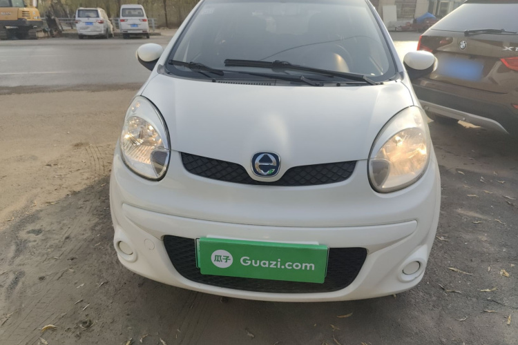 江铃集团新能源 江铃E200L 2018款 E200L 标准型（250KM）车身外观2