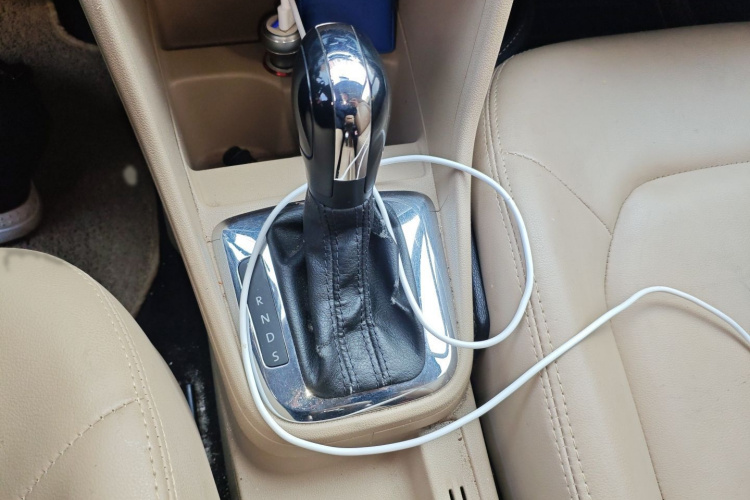 大众 捷达 2013款 1.6L 自动舒适型局部细节18