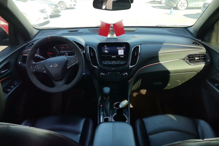 雪佛兰 探界者 2021款 550T RS 智能拓界版中控内饰7003