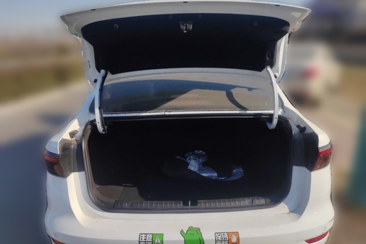 吉利汽车 帝豪 2022款 第4代 1.5L CVT旗舰型局部细节23