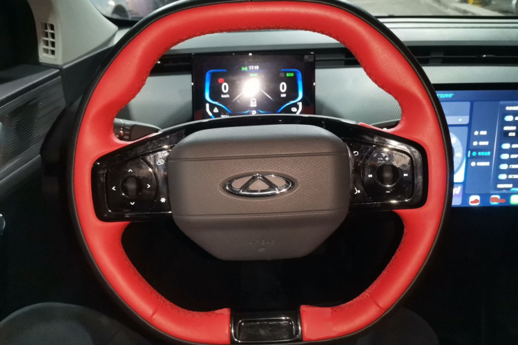 奇瑞新能源 奇瑞无界Pro 2022款 301km 灵兽版 磷酸铁锂中控内饰13