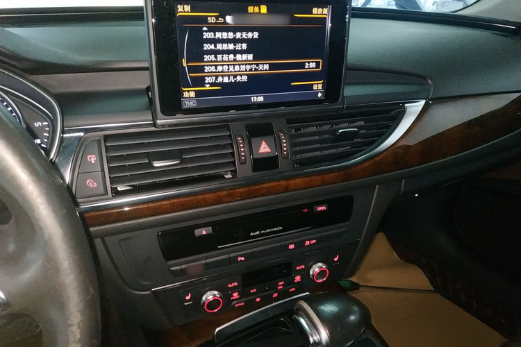 奥迪A6L 2014款 30 FSI 豪华型局部细节16