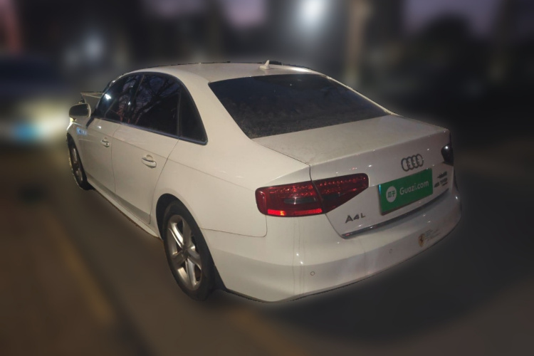 奥迪A4L 2015款 45 TFSI quattro个性运动型车身外观5