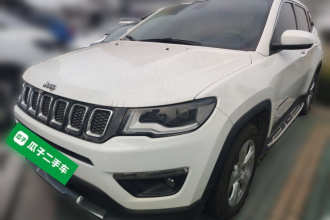 Jeep 指南者 2017款 200T 自动家享版