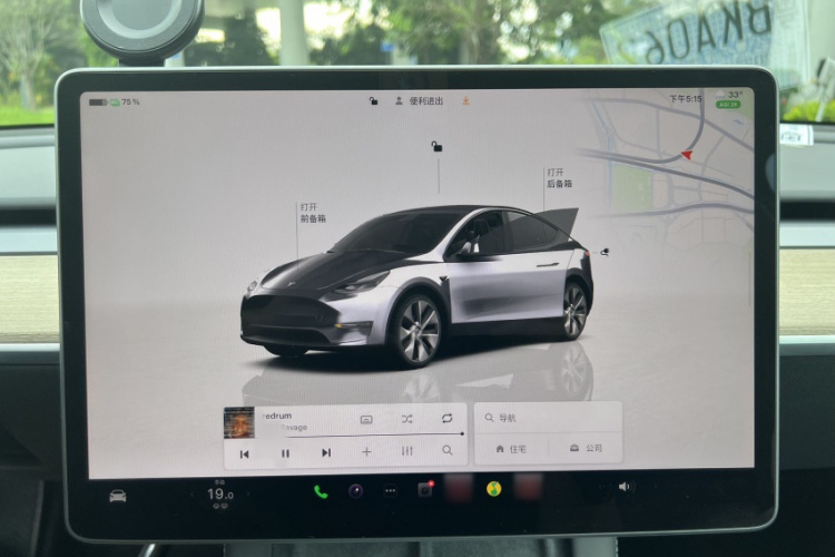 特斯拉 Model Y 2022款 长续航全轮驱动版局部细节9002