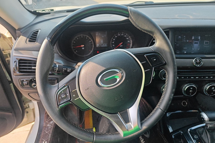 广汽传祺 传祺GA6 2016款 235T DCT精英版局部细节13