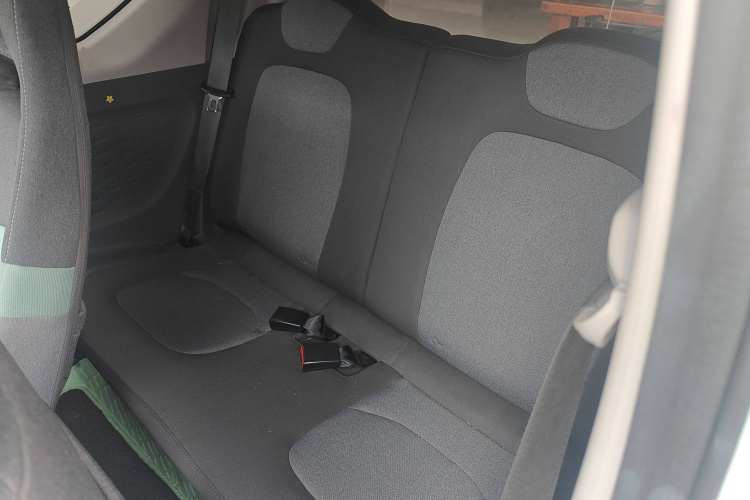 五菱汽车 宏光MINIEV 2021款 马卡龙臻享款 磷酸铁锂中控内饰21