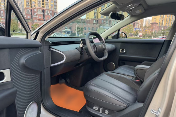 firefly萤火虫 2025款 发光版中控内饰7005