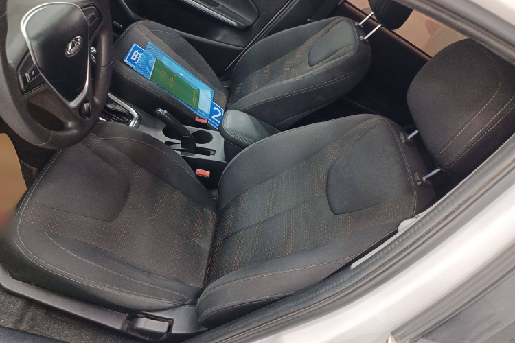 奇瑞 瑞虎3X 2018款 1.5L 自动舒适版局部细节19