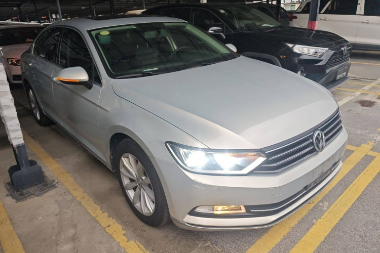 大众 迈腾 2018款 330TSI DSG 领先型车身外观6002