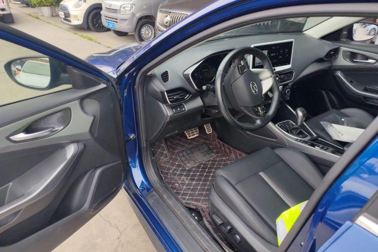 现代 菲斯塔 2019款 280TGDi 智速版 国VI中控内饰7002