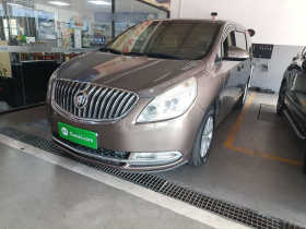 别克GL8 2015款 2.4L 豪华商务尊享版