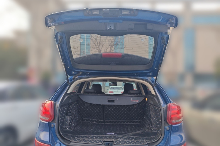 观致5 2018款 改款 1.6T 自动领先型中控内饰23