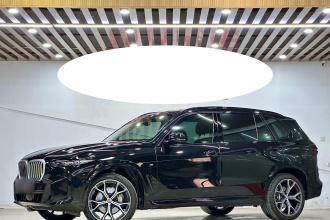 宝马X5 2023款 xDrive 30Li 尊享型M运动曜夜套装