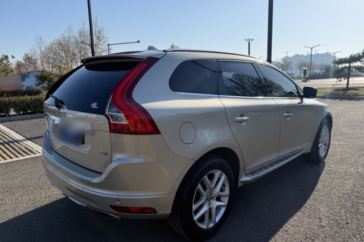 沃尔沃XC60 2017款 T5 智行升级版车身外观6007