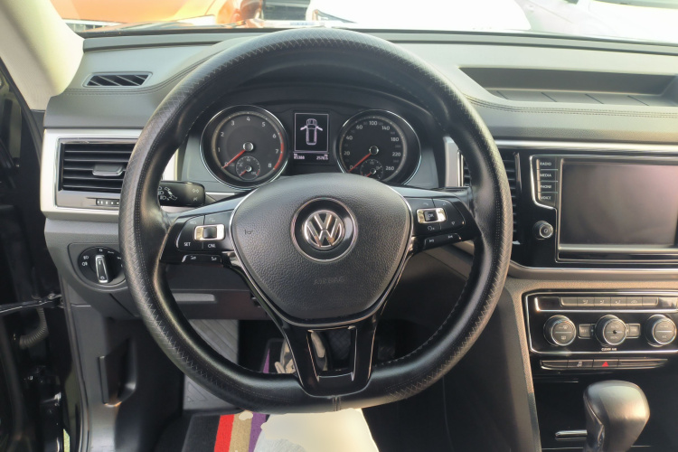 大众 途昂 2017款 380TSI 四驱舒适版中控内饰13