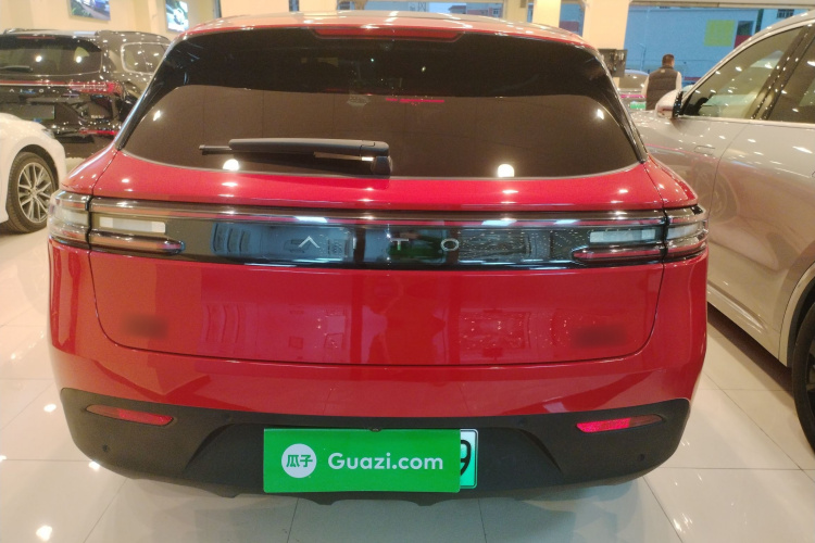 鸿蒙智行 问界M5 2024款 增程 Max RS 四驱高阶智驾版车身外观6004