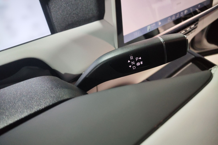 小鹏G6 2023款 580 长续航 Pro局部细节18