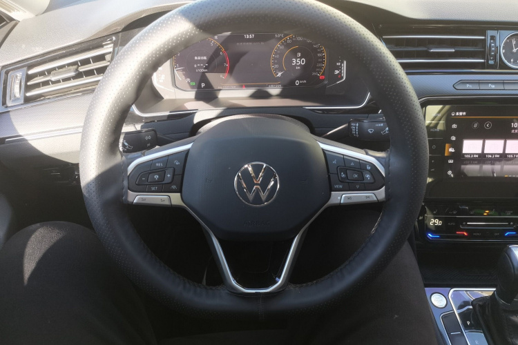 大众 迈腾 2020款 380TSI DSG 豪华型中控内饰13