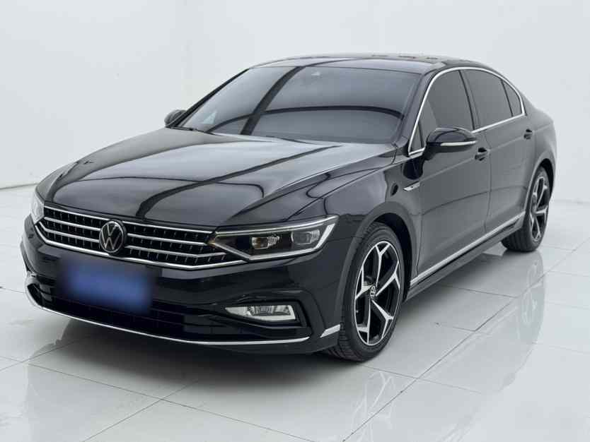 大众 迈腾 2023款 200万辆纪念版 330TSI DSG豪华型(1)