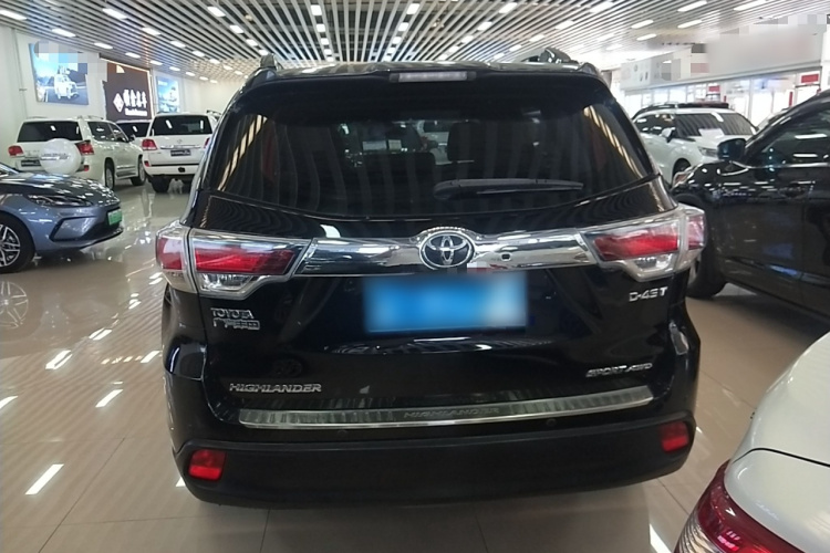 丰田 汉兰达 2015款 2.0T 四驱豪华版 7座车身外观6