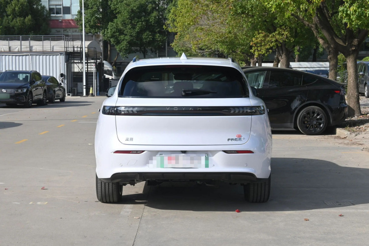 岚图汽车 岚图FREE 2025款 FREE+ 后驱乾崑版车身外观6008